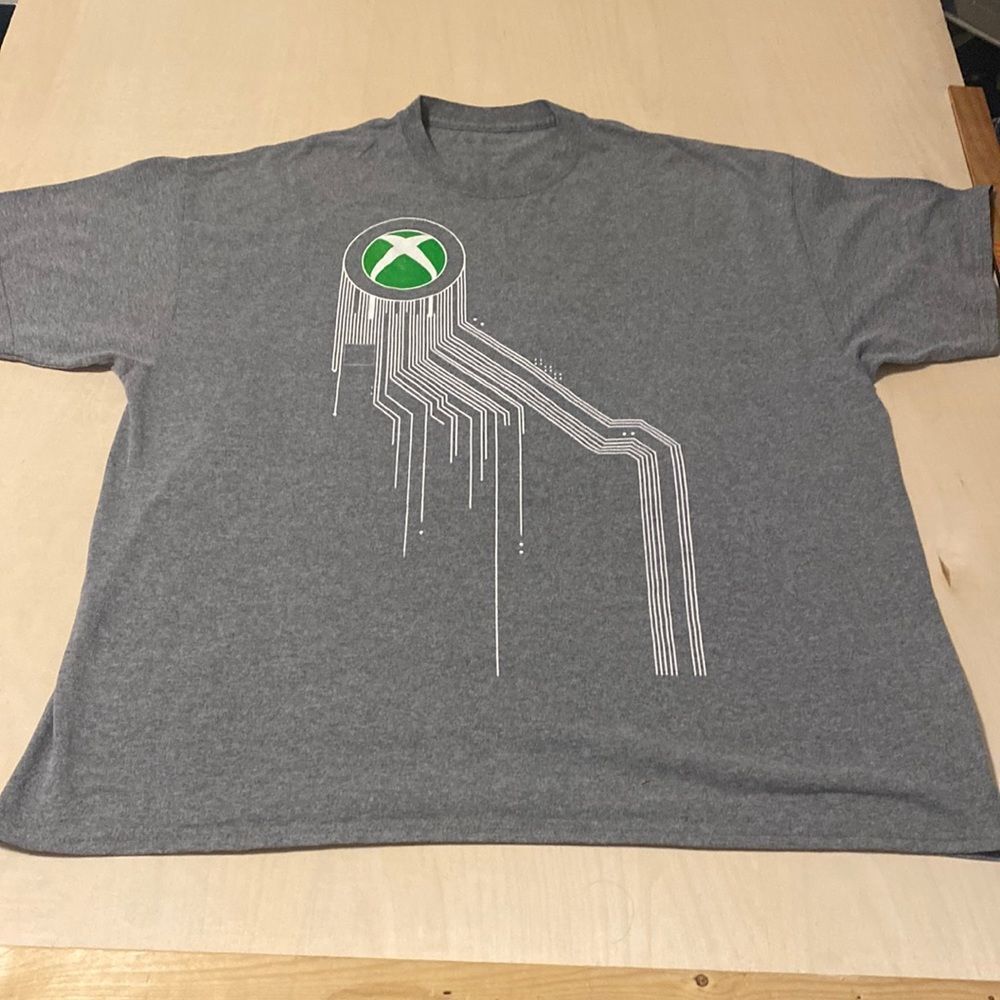 Xbox Grey t‎ shirt
